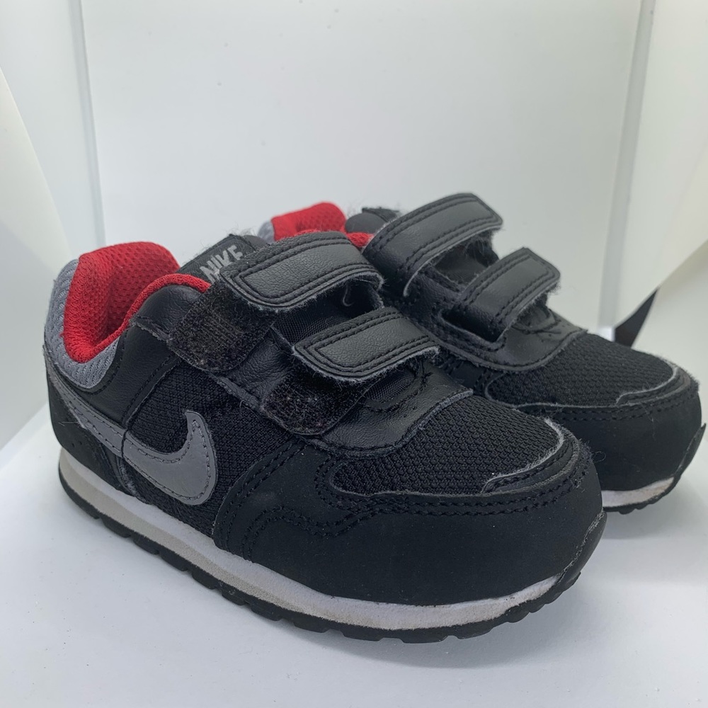 Nike Toddler Bred Straps